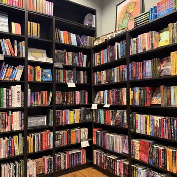 Chevalier's Books - Bookstores Near Me - Los Angeles, California Chevalier's Books - Bookstores Near Me - Los Angeles, California