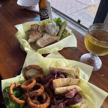 Seal Beach Grill - Kimi and Patty Melt - Salad Near Me - Seal Beach, California Seal Beach Grill - Kimi and Patty Melt - Salad Near Me - Seal Beach, California