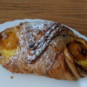 Amandine & Pauline - Pain au chocolate et almond - 5 stars. The almond filling was intense, and the dark chocolate even more so. Loved this! Sat lunch 2018-10-20 - Bakeries Near Me - Paris, 75