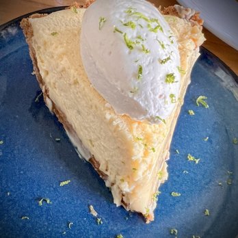 Virtue Restaurant - Key Lime Pie - Southern Near Me - Chicago, Illinois Virtue Restaurant - Key Lime Pie - Southern Near Me - Chicago, Illinois