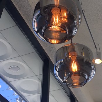 Cafe Dia - Nice lighting - Cafes Near Me - Angeles City, PAM