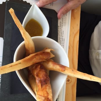 Noa Gastrobar - Gastropubs Near Me - Marbella, Massachusetts