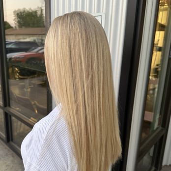 808 & Co - Hair Salons Near Me - Chico, California