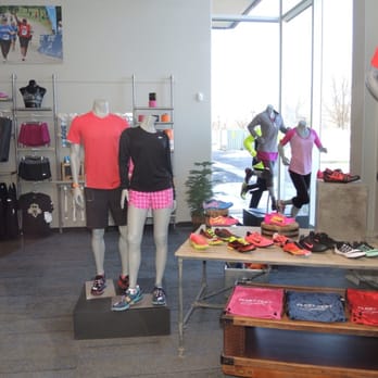 Fleet Feet Armory - Sports Wear Near Me - Rochester, New York