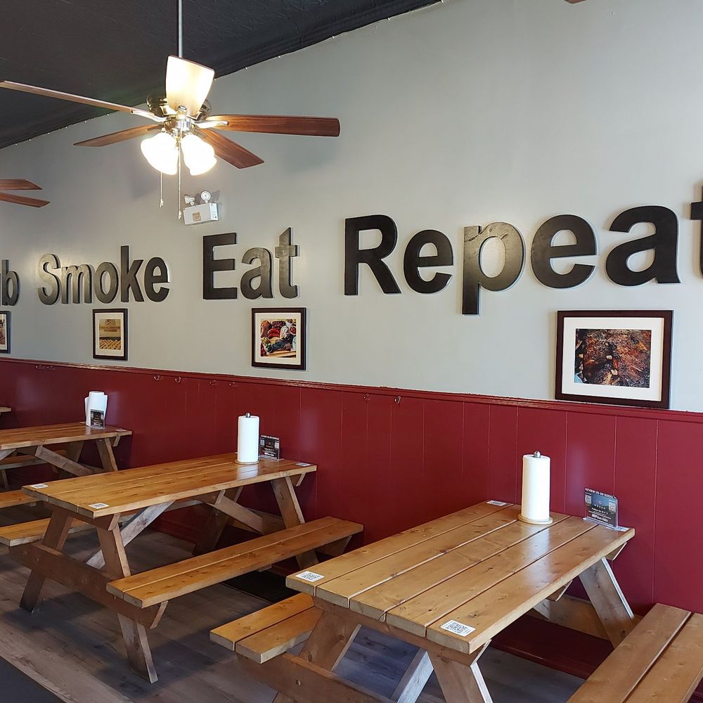 Beach Hill Smokehouse - Interior - Barbeque Near Me - Toronto, Ontario Beach Hill Smokehouse - Interior - Barbeque Near Me - Toronto, Ontario