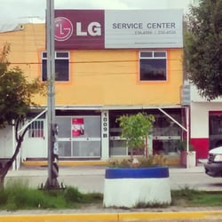 LG Service Center - No hay pierde, está entre la Diagonal 10 Pte. y Av. 10 Pte.