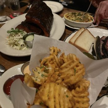 Lamberts Downtown Barbecue - Barbeque Near Me - Austin, Texas Lamberts Downtown Barbecue - Barbeque Near Me - Austin, Texas