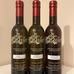 Drizzle Olive Oil & Vinegar Tasting Room - Balsamics