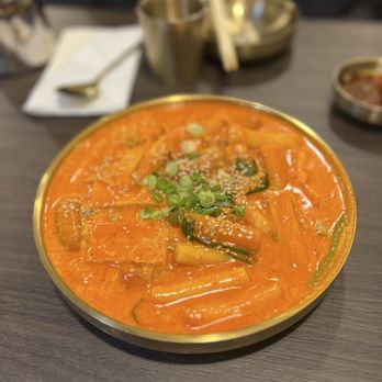 Mugunghwa - Rose Spicy Rice Cakes - Korean Near Me - Oakland, California Mugunghwa - Rose Spicy Rice Cakes - Korean Near Me - Oakland, California