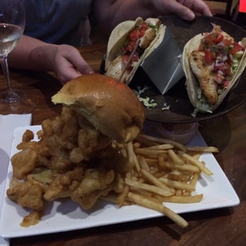 Papa's Raw Bar - Post Viagra, get yourself some cracked conch and fish tacos. - Seafood Near Me - Lighthouse Point, Florida