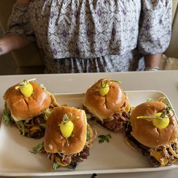Luna Bistro Cafe - Sliders - New American Near Me - Long Beach, California