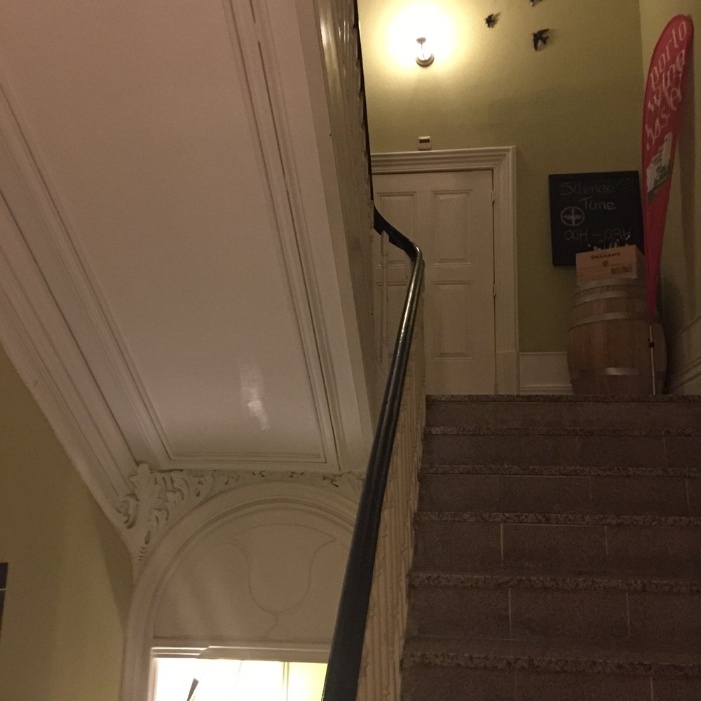 Wine Hostel - Again, pictures can't do the staircase justice! - Financial Services Near Me - Porto, 13