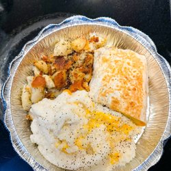 Bedford Street Diner - McNulty's hash wrap, home fries and grits