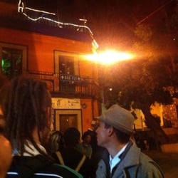 Bar Fly - Fachada Bar Fly