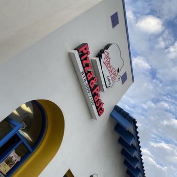 Pizza Pie Eatery - the outside of a restaurant - Pizza Near Me - Glendale, California