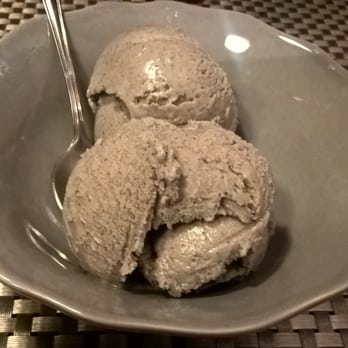 Samurai Ramen - Helado de Sésamo Negro - Ramen Near Me - Barcelona, B Samurai Ramen - Helado de Sésamo Negro - Ramen Near Me - Barcelona, B