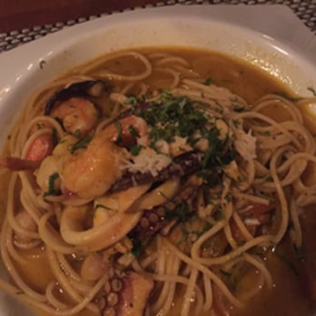 La Destilería - prawns and pasta - Mexican Near Me - Cancún, ROO La Destilería - prawns and pasta - Mexican Near Me - Cancún, ROO