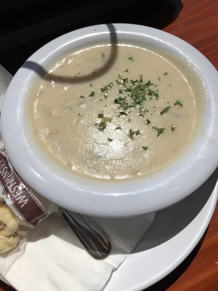DUCKIE’S CHOWDER HOUSE 444 Photos & 636 Reviews 55 Cayucos Dr