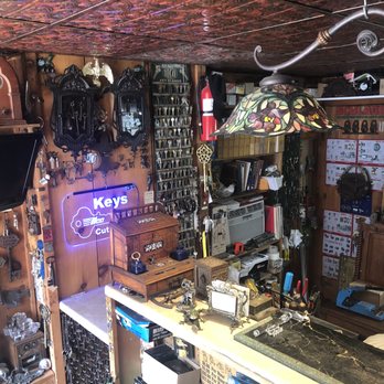 Associated Key & Lock - Keys & Locksmiths Near Me - Plymouth, Massachusetts