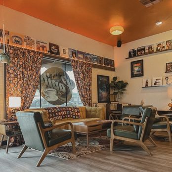 Capitol Coffee - Inside seating area - Coffee & Tea Near Me - Linden, California