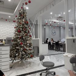 Eva's Nail Spa - Pedicure area