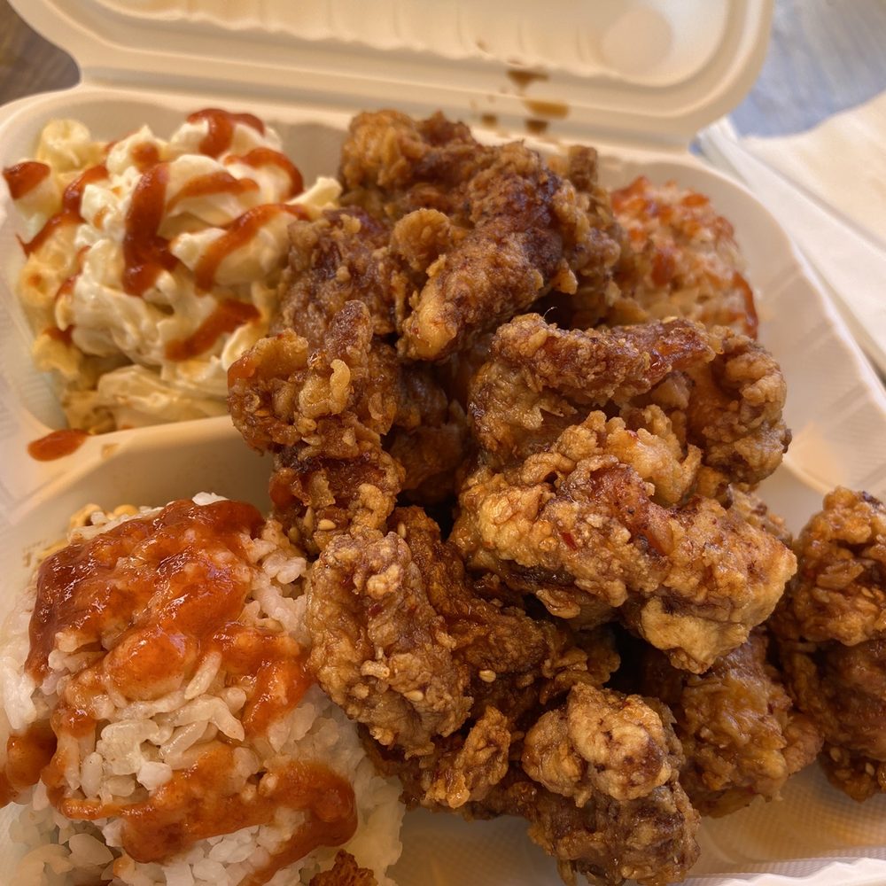 Fatboy's - Garlic chicken with seasonings - Burgers Near Me - Kailua, Hawaii Fatboy's - Garlic chicken with seasonings - Burgers Near Me - Kailua, Hawaii