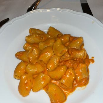 Carbone - Spicy rigatoni - Italian Near Me - Las Vegas, Nevada Carbone - Spicy rigatoni - Italian Near Me - Las Vegas, Nevada