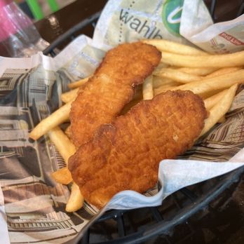 Wahlburgers - Kids chicken tenders are Amazing (comes with 3 my daughter grabbed one already) - American Near Me - Myrtle Beach, South Carolina Wahlburgers - Kids chicken tenders are Amazing (comes with 3 my daughter grabbed one already) - American Near Me - Myrtle Beach, South Carolina