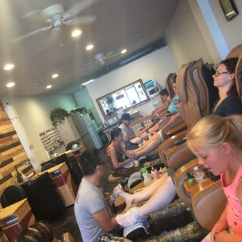 Riley's Nails & Spa - Waxing Near Me - Tempe, Arizona