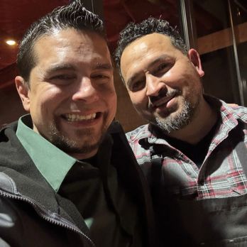 Cocina Jaguar - Hanging out with Chef Ramon - Mexican Near Me - Ventura, California Cocina Jaguar - Hanging out with Chef Ramon - Mexican Near Me - Ventura, California