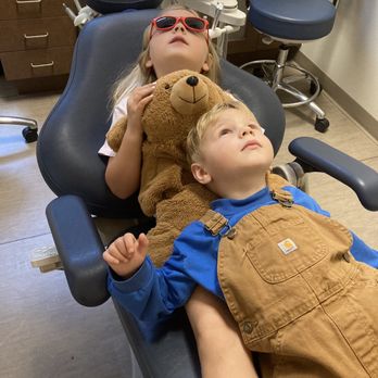 Pleasant Pediatric Dentistry - Check-up - Pediatric Dentists Near Me - Peoria, Arizona Pleasant Pediatric Dentistry - Check-up - Pediatric Dentists Near Me - Peoria, Arizona