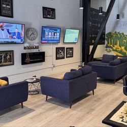 Primetime Golf - Lounge Space