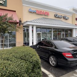 Elegant Nails & Spa Of Deltona - Exterior