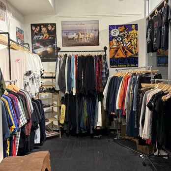 Wins Vintage - Used, Vintage & Consignment Near Me - Las Vegas, Nevada Wins Vintage - Used, Vintage & Consignment Near Me - Las Vegas, Nevada