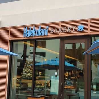 Halekulani Bakery - Bakeries Near Me - Honolulu, Hawaii