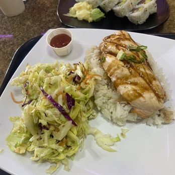 Mot'to Japanese Grill - Japanese Near Me - Carlsbad, California