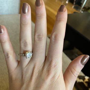 Nail On 5th - Nail Salons Near Me - Brooklyn, New York