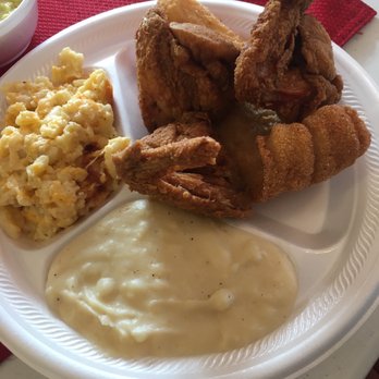 Country Barn Restaurant - Chicken wings, Mac and cheese, mashed potatoes. - Southern Near Me - Rocky Mount, Virginia Country Barn Restaurant - Chicken wings, Mac and cheese, mashed potatoes. - Southern Near Me - Rocky Mount, Virginia
