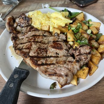 Eves Eatery - Steak and eggs - Pizza Near Me - Carson City, Nevada Eves Eatery - Steak and eggs - Pizza Near Me - Carson City, Nevada