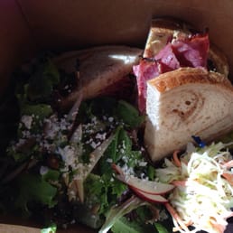 Hot Pastrami Sandwich
