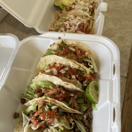 Tostada Ground Beef / Carne Molida Tostada Ground Beef / Carne Molida