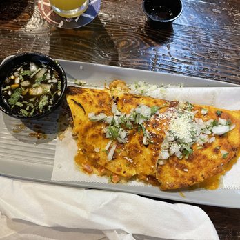 Que Onda - New to their menu - braised beef birria tacos! - Mexican Near Me - Huntersville, North Carolina Que Onda - New to their menu - braised beef birria tacos! - Mexican Near Me - Huntersville, North Carolina