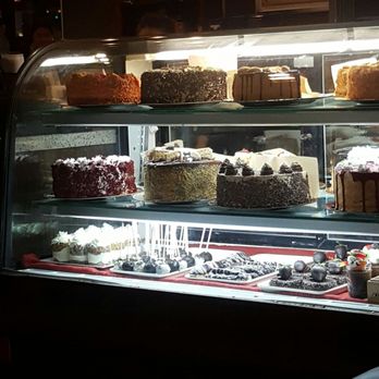 Big View Diner - Dessert dispay - Diners Near Me - Charlotte, North Carolina