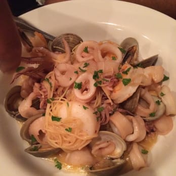 Fiore II Restaurant - Zuppa de pesce- $25 - Italian Near Me - Middletown, Connecticut Fiore II Restaurant - Zuppa de pesce- $25 - Italian Near Me - Middletown, Connecticut