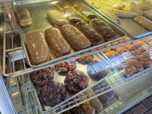 Happy Donuts by null