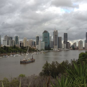 Kangaroo Point Cliffs Park - Parks Near Me - Kangaroo Point, QLD