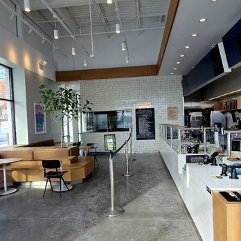 sweetgreen - Healthy Salads, Wraps, and Bowls - Inside - Salad Near Me - Liberty Township, Ohio sweetgreen - Healthy Salads, Wraps, and Bowls - Inside - Salad Near Me - Liberty Township, Ohio