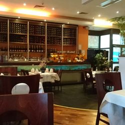 Pearl of the Orient - Inner dining area