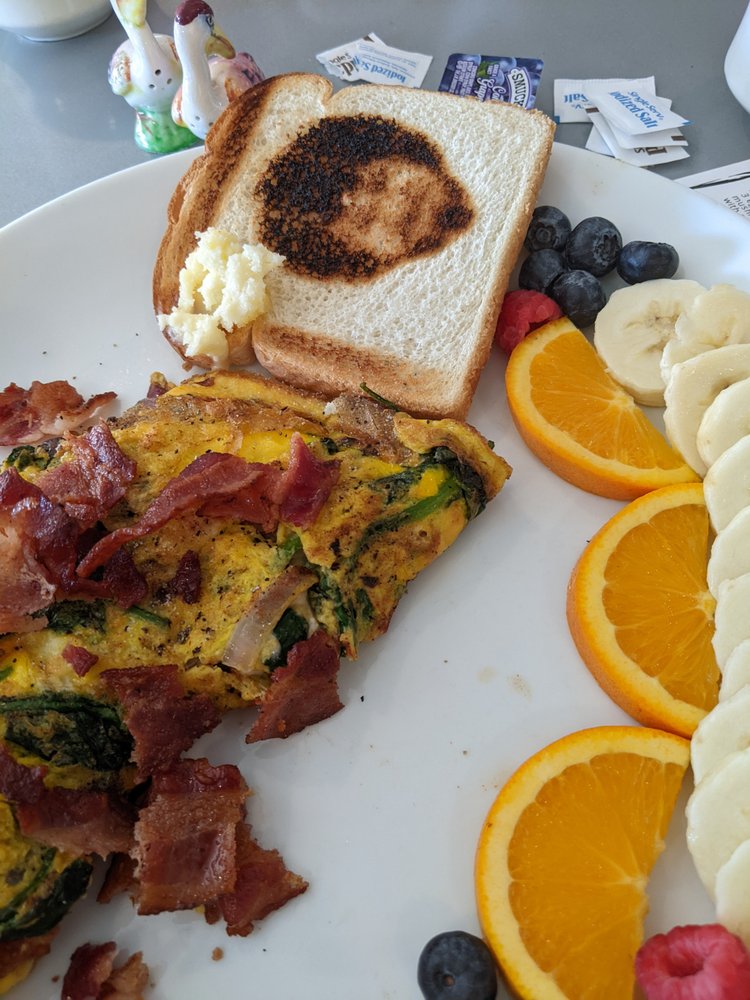 Falls Cafe & Canoe Logo