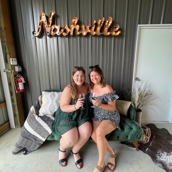 Equine Social - Wine Tasting Room Near Me - Goodlettsville, Tennessee